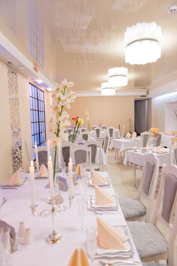 Hotel Dobrodiy 빈니차 외부 사진